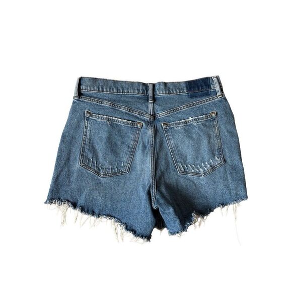 Abercrombie & Fitch The 4” Mom High Rise Jean Shorts size 31 Blue - Picture 2 of 8